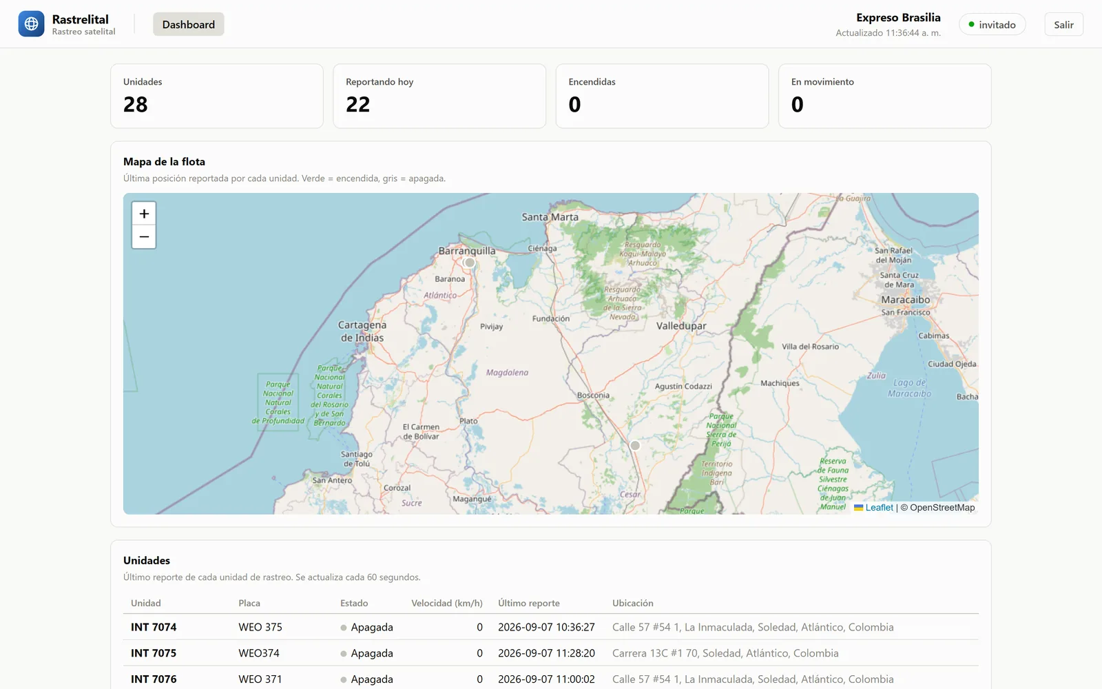 Panel con el mapa de la flota en la costa Caribe colombiana y la tabla de unidades con placa, estado, velocidad y último reporte